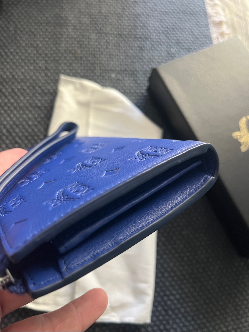 MCM Aren Zip Around Large Wallet -New - Picture 14 of 17
